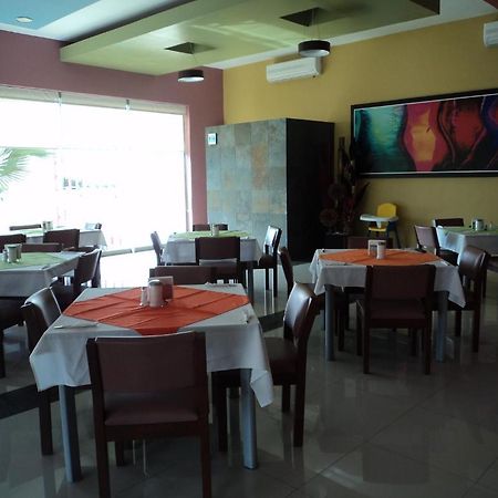 Hotel Doux Los Mochis Exteriér fotografie