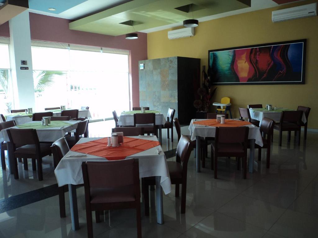 Hotel Doux Los Mochis Exteriér fotografie